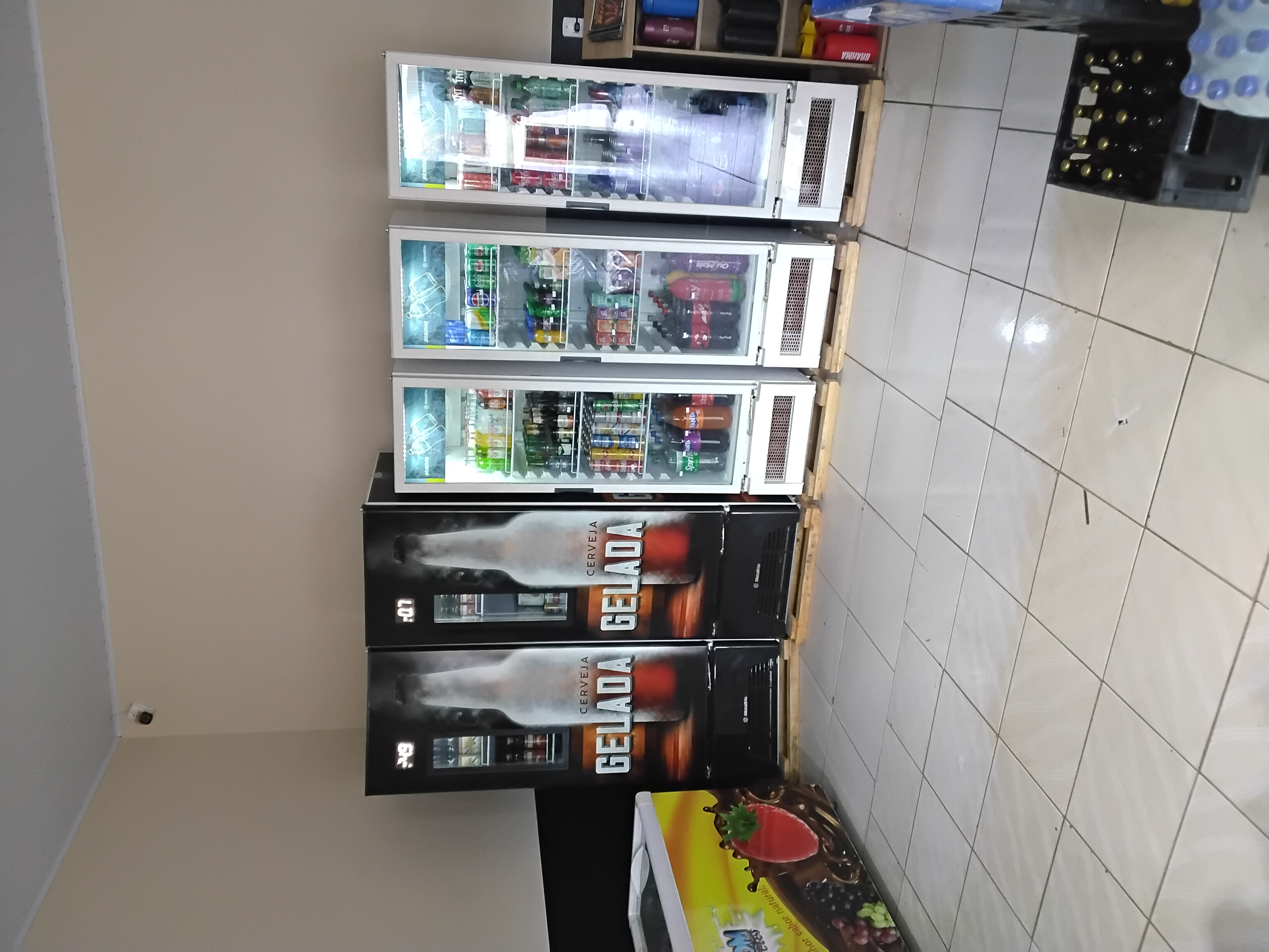 Galeria Distribuidora e espetinho Rubao