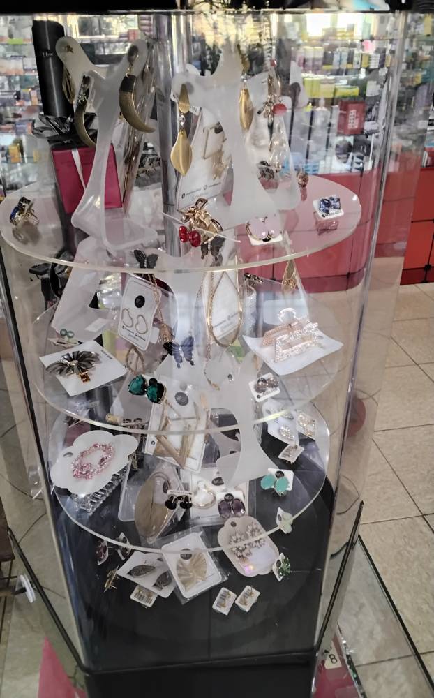 Galeria DROGARIA IDEAL