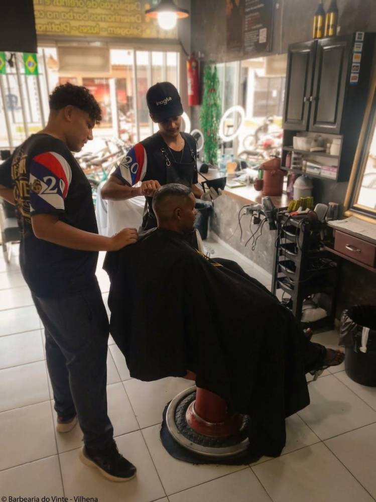 Galeria BARBEARIA DO VINTE