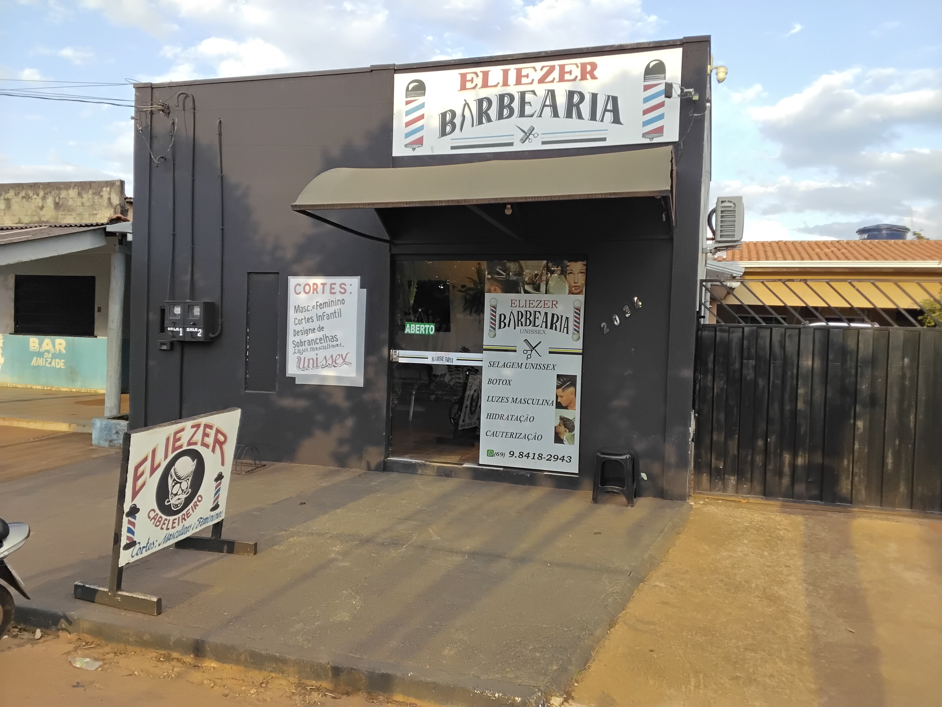 Galeria ELIEZER BARBEARIA -UNISSEX