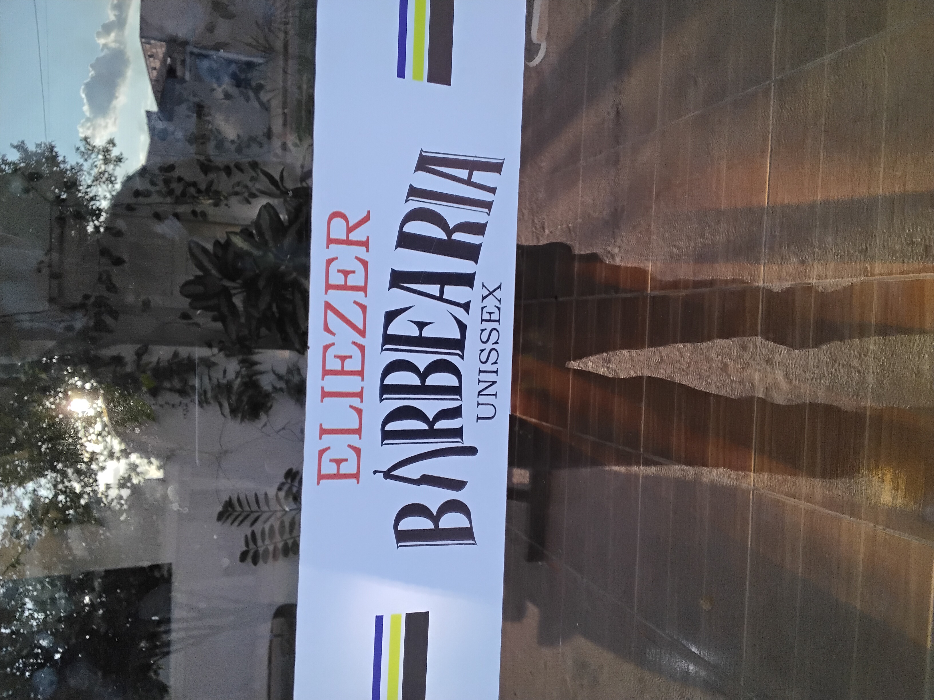Galeria ELIEZER BARBEARIA -UNISSEX